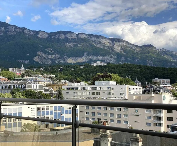 Studio moderne et lumineux centre ville Aix les Bains