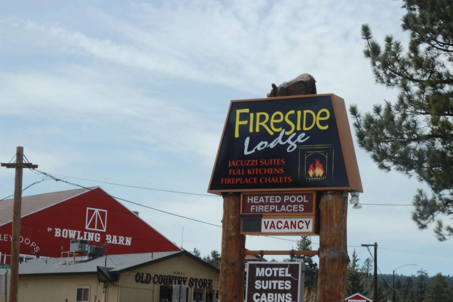 Fireside Lodge