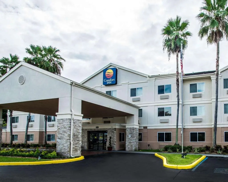 Comfort Suites Plant City