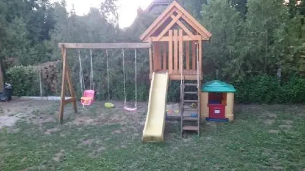 Robinson Apartmanház