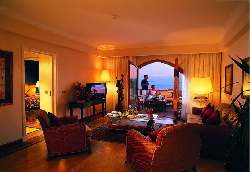 Reef Oasis Beach Resort