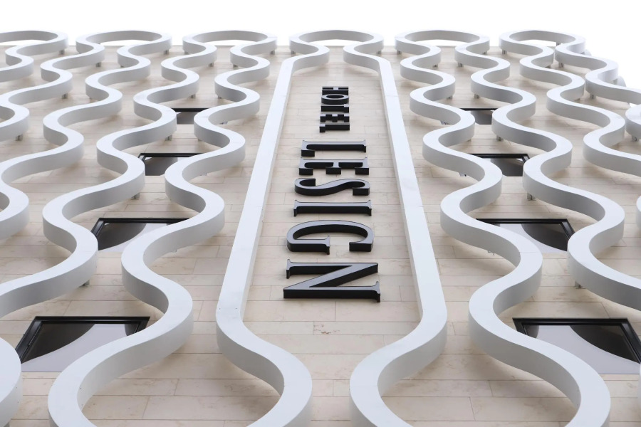 Hotel Lesign