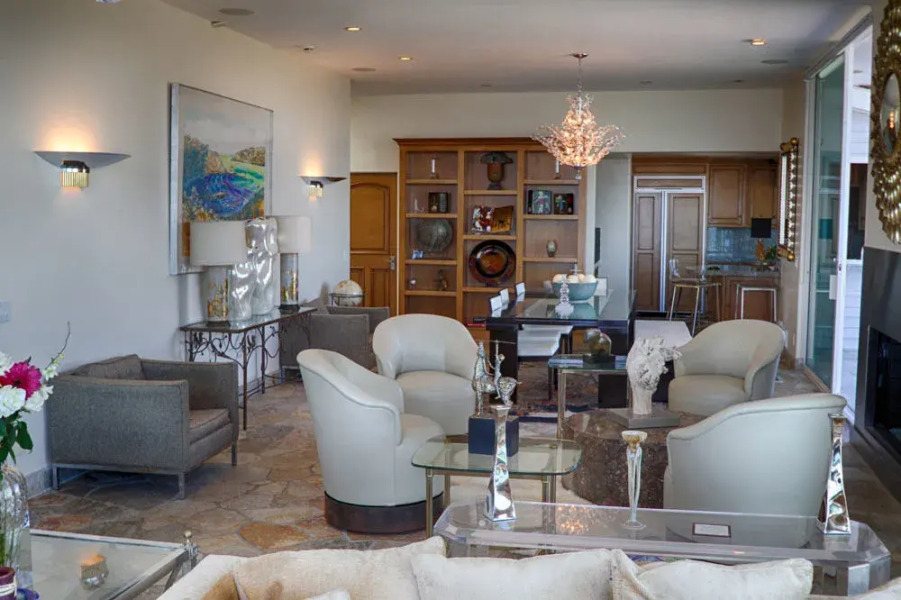 Malibu Panoramic Beach House