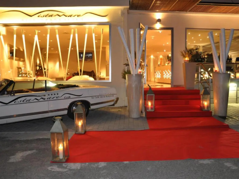Vistamare Suite Hotel