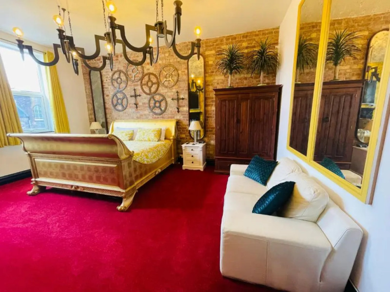 PHOENIX Executive Apartments