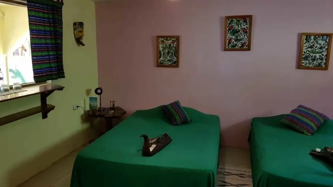 Gucumatz Lakeside Inn