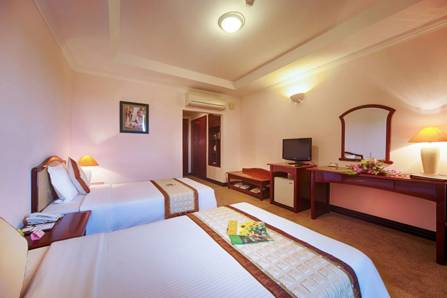 Muong Thanh Grand Phuong Dong Hotel