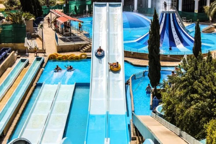 King's Palace Apartment