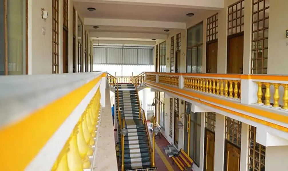 FabHotel Prime Indeedcare