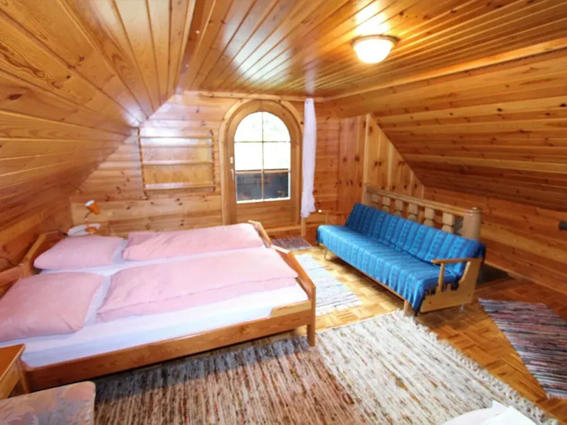 Quiet Holiday Home Near ski Resort