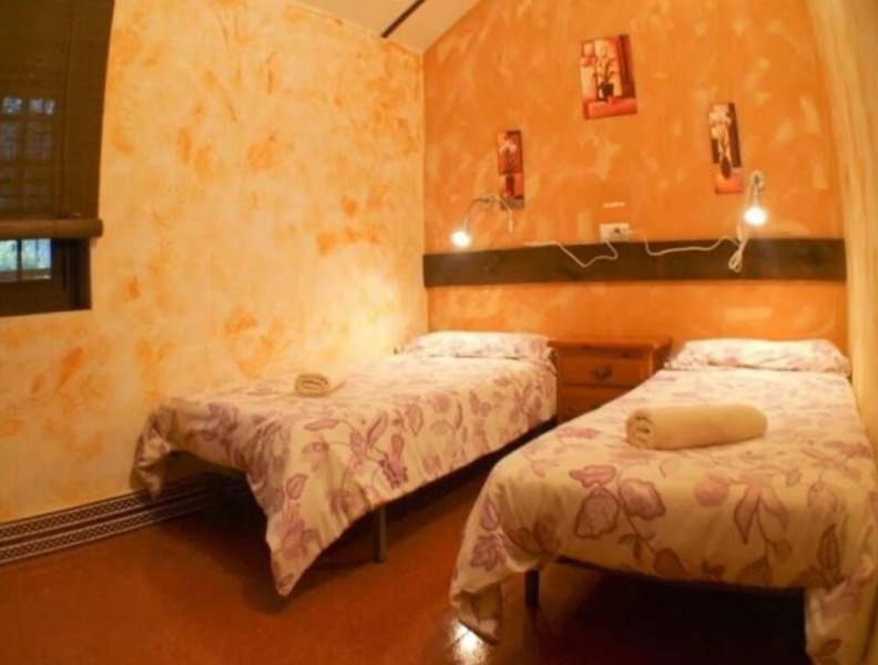 Cadiz 100810 4 Bedroom Holiday home By Mo Rentals