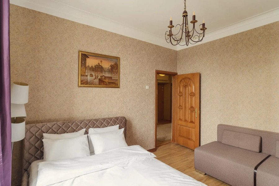 Апартаменты на проспекте Независимости 40