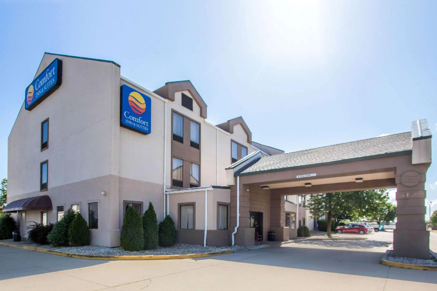 Holiday Inn Express And Suites Joplin Southeast by IHG