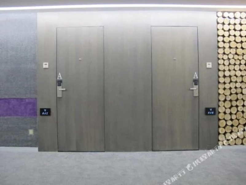 泉友艺术酒店(泉州浦西万达店)