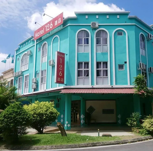 Hotel 126