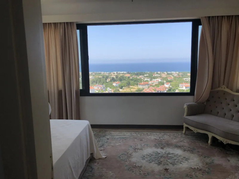 Ultra Lux Sea View Villa in Kyrenia