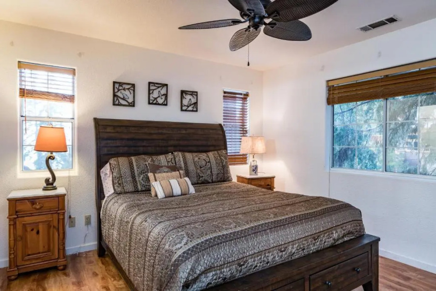 Inside Yosemite Spring Wonderland