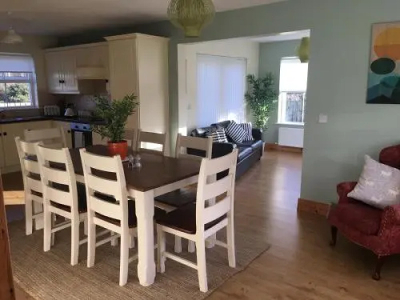 No 4 Ballymastoker Cottage