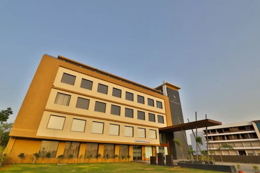 Palette - Hotel Shivalik