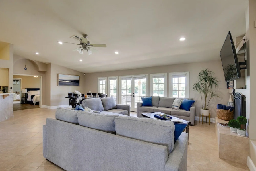 Palm Desert Oasis w/ Hot Tub < 1 Mi to Golf!