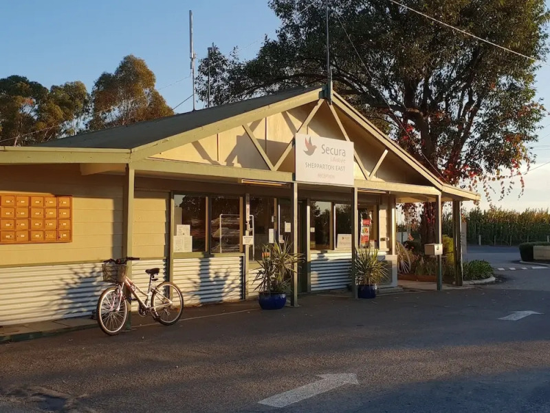 Shepparton Holiday Park and Village
