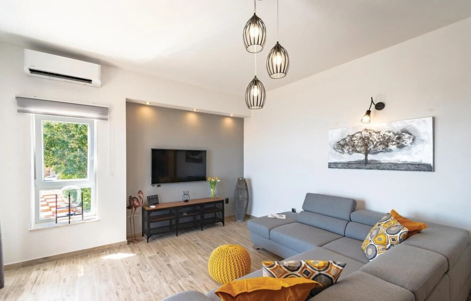 Nice Apartment in Orebic With Outdoor Swimming Pool, Wifi and Outdoor Swimming Pool