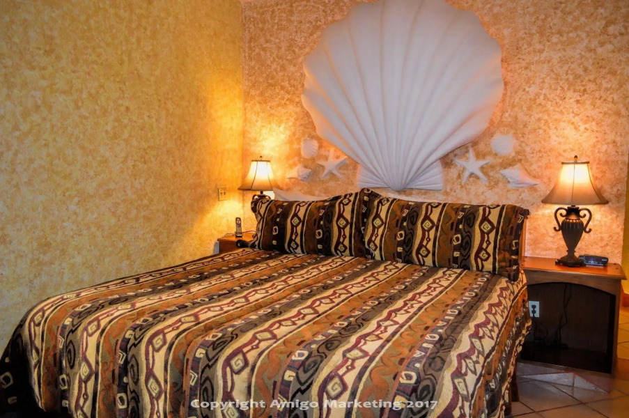 Las Gaviotas Rocky Point by Castaways