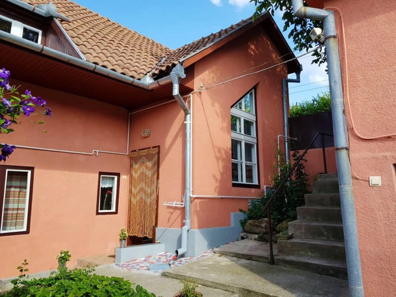 House With 3 Bedrooms in Sighi?oara, With Wonderful Mountain View, Enclosed Garden and Wifi