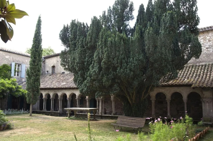 Abbaye De Villelongue