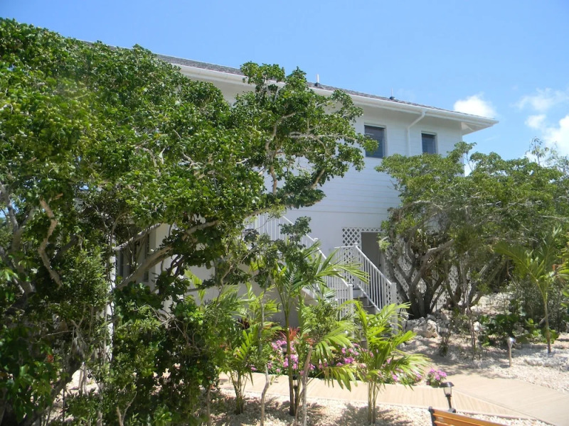 Harbor Breeze Villas