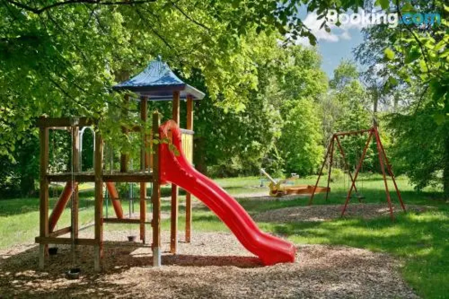 KNAUS Campingpark Frickenhausen