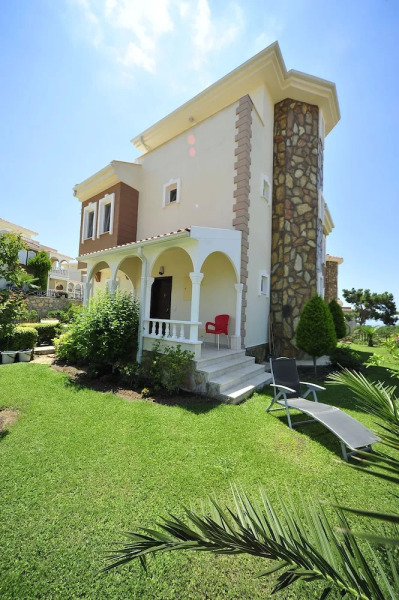 Ottoman Village Villas by Etucon