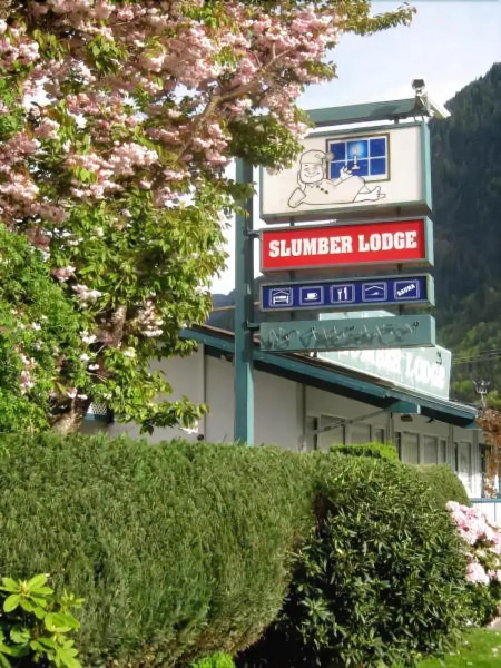 Slumber Lodge Motel