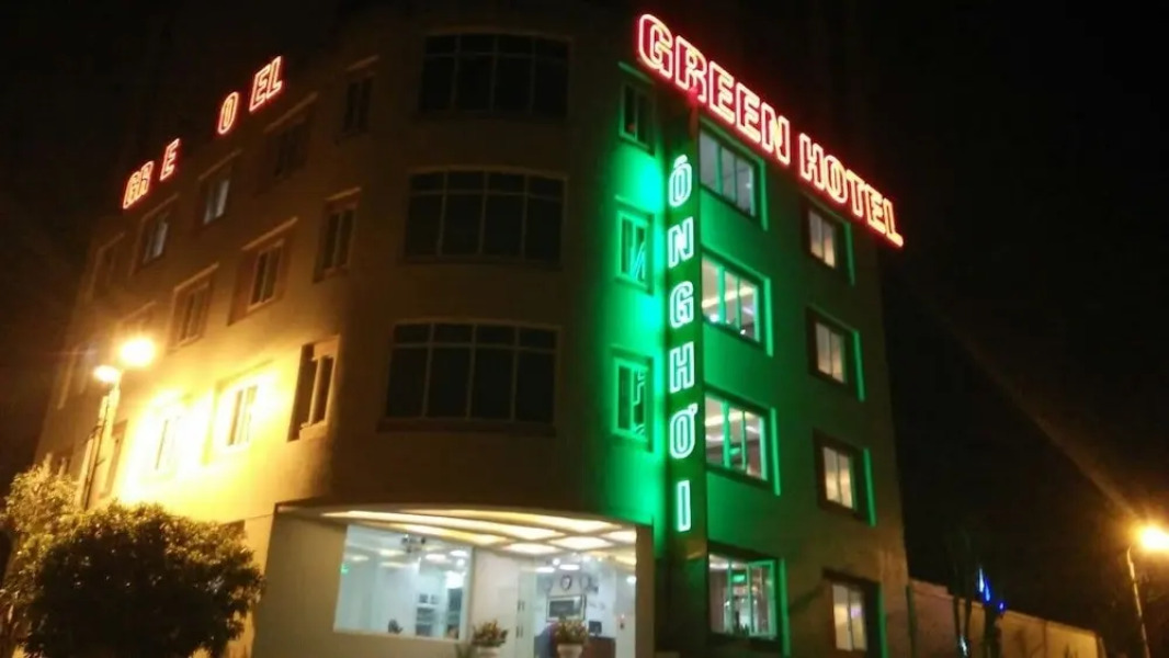 Green Hotel