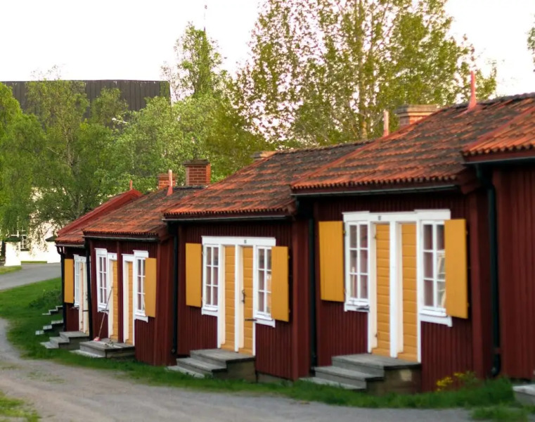 Lövångergården