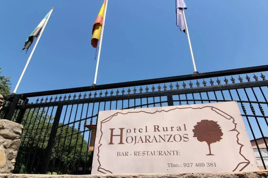 Hotel Rural Hojaranzos