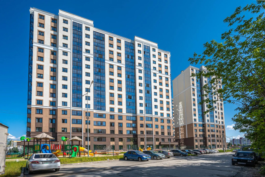 Хорошего дня на улице Алексея Латышова 3