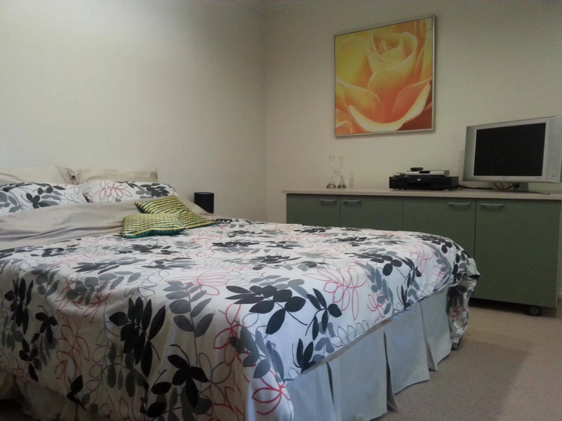 Golden Caves - Bed & Breakfast