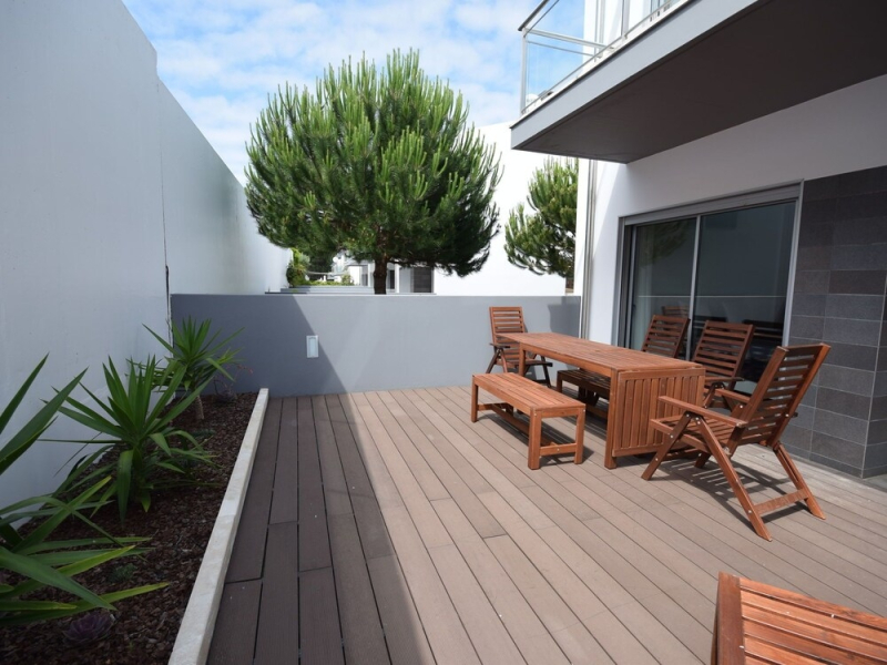 Comfortable Holiday Home Within Walking Distance of the bay of Sao Martinho