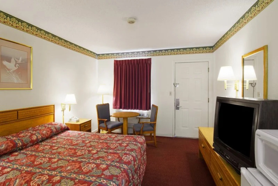 Americas Best Value Inn West Memphis