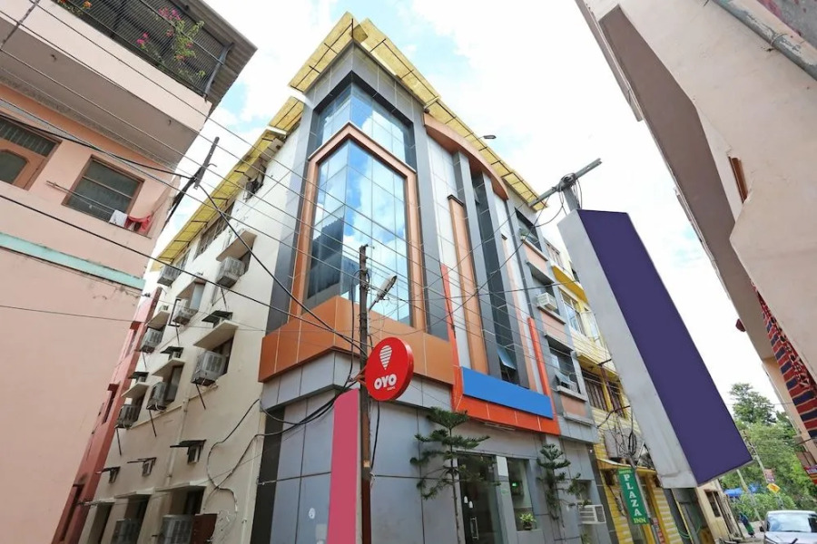 OYO 3033 Radiant Hotel