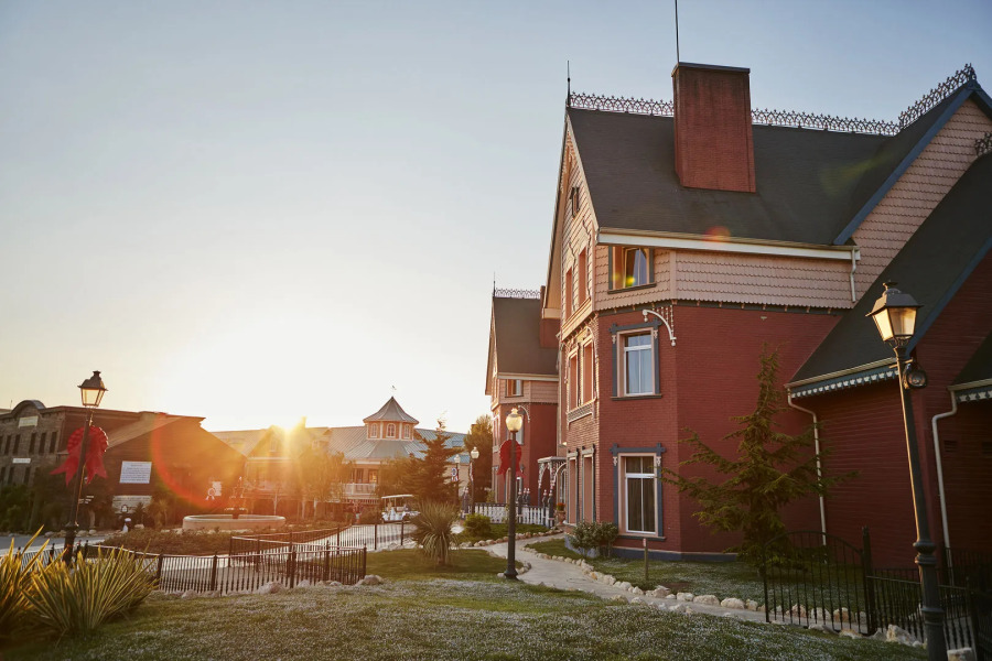PortAventura Hotel Mansion De Lucy