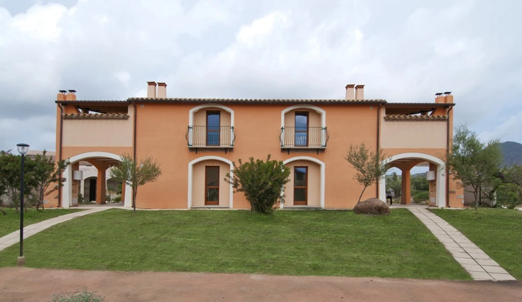 Marina Rey Beach Resort