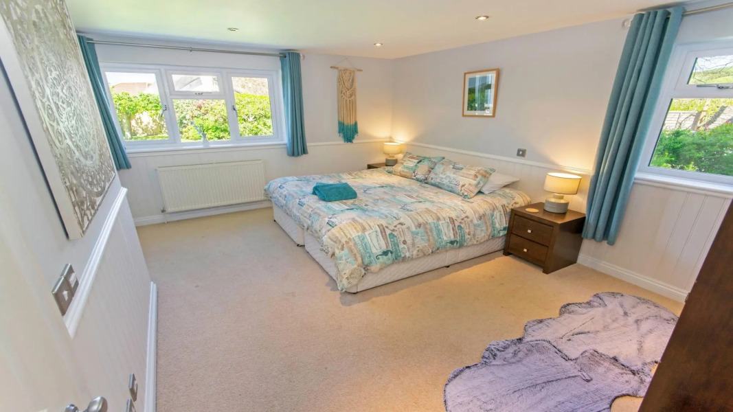 Ladywell Croyde 6 Bedrooms, Sleeps 12, Hot Tub