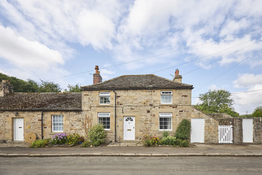 Host Stay North Cottage