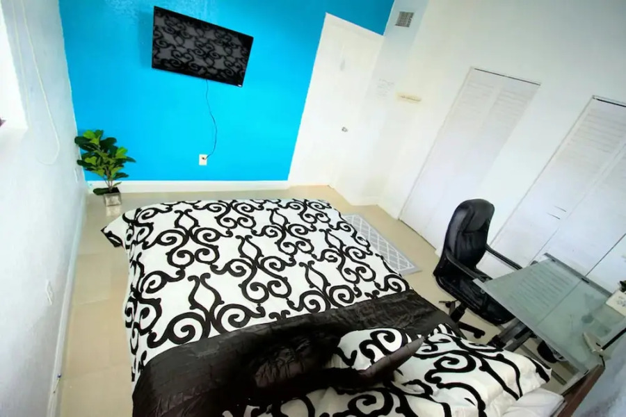 Magic House by Traveline Plus