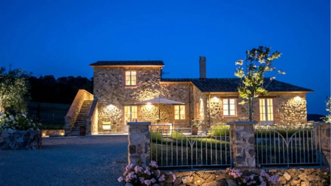 Splendid Villa With big Mediterranean Garden Pool Heated Jacuzzi Fishing Pond-villa Rufeno