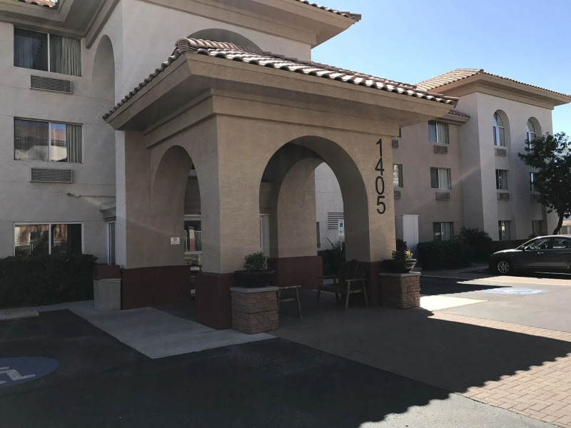 Holiday Inn Express & Suites Phoenix - Mesa West by IHG
