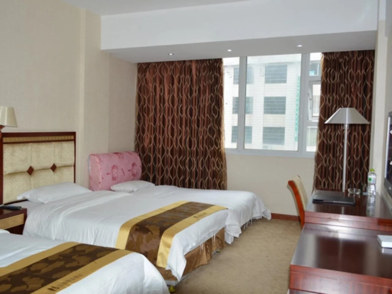 Greentree Alliance Hezhou Babu District Lingfeng Square Hotel