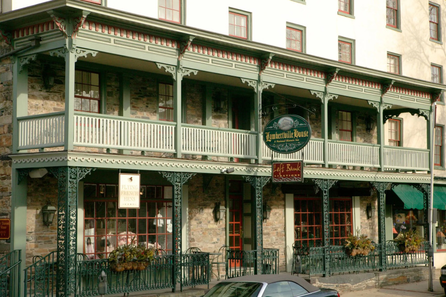 Lambertville House